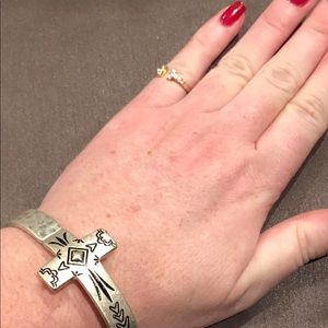 Cross Bracelet